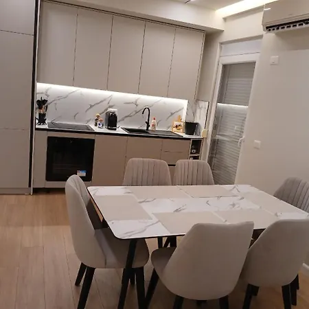 Azure Bay Apartament